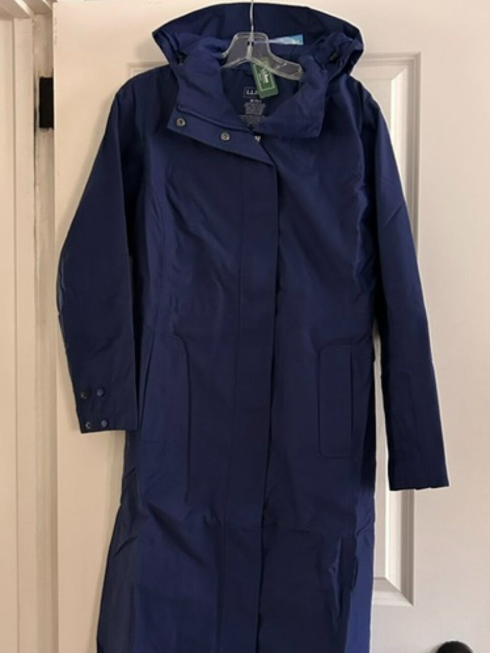 NWT LLBean Navy H2Off Mesh-Lined Raincoat, Size MP